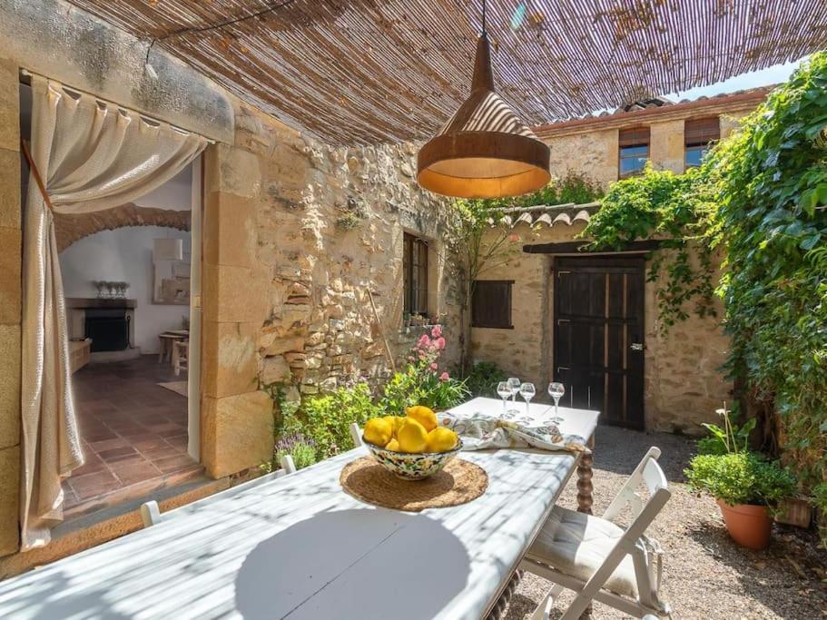 Preciosa Casa Rural En El Centro De Peratallada Eksteriør billede