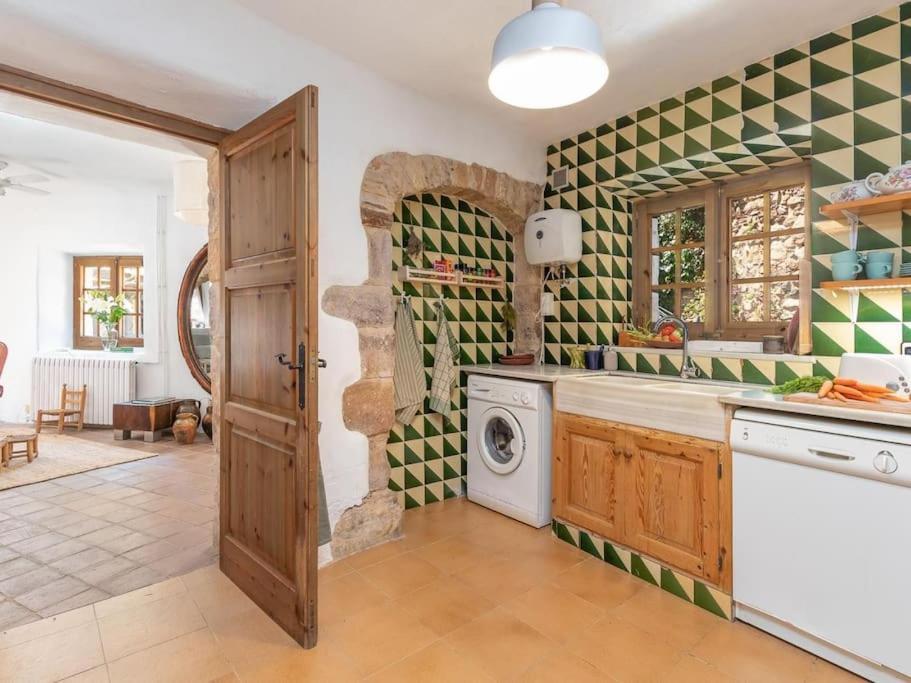 Preciosa Casa Rural En El Centro De Peratallada Eksteriør billede